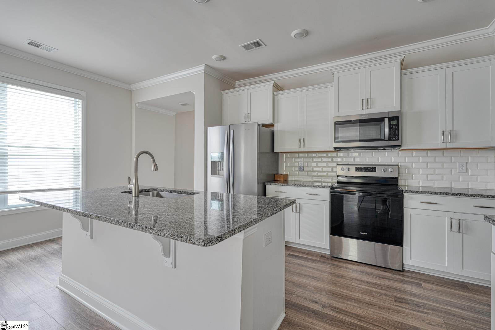 571 Yellow Fox Road Greer, SC 29650 - Photo 9 of 39