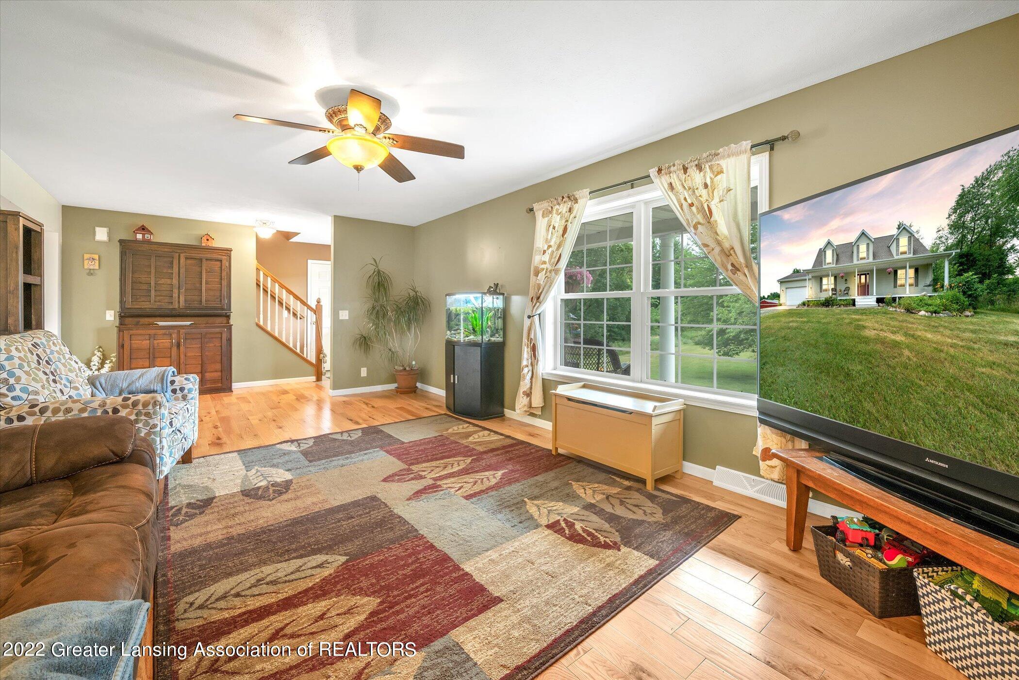 4182 Wright Road Leslie, MI 49251 - Photo 6 of 47 Living Room