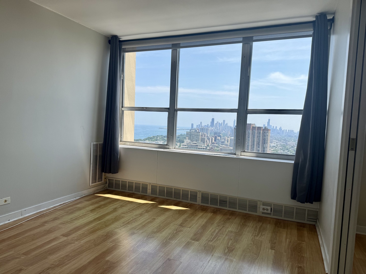 655 West Irving Park Road, Unit 4907 Chicago, IL 60613 - Photo 16 of 21