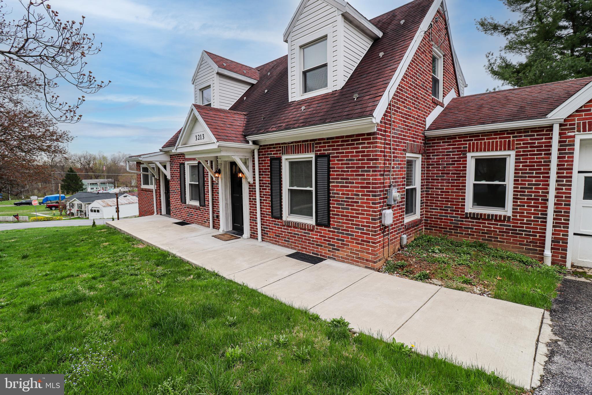 3213 Days Mill Road York, PA 17408 - Photo 5 of 50 Gallery Image 5
