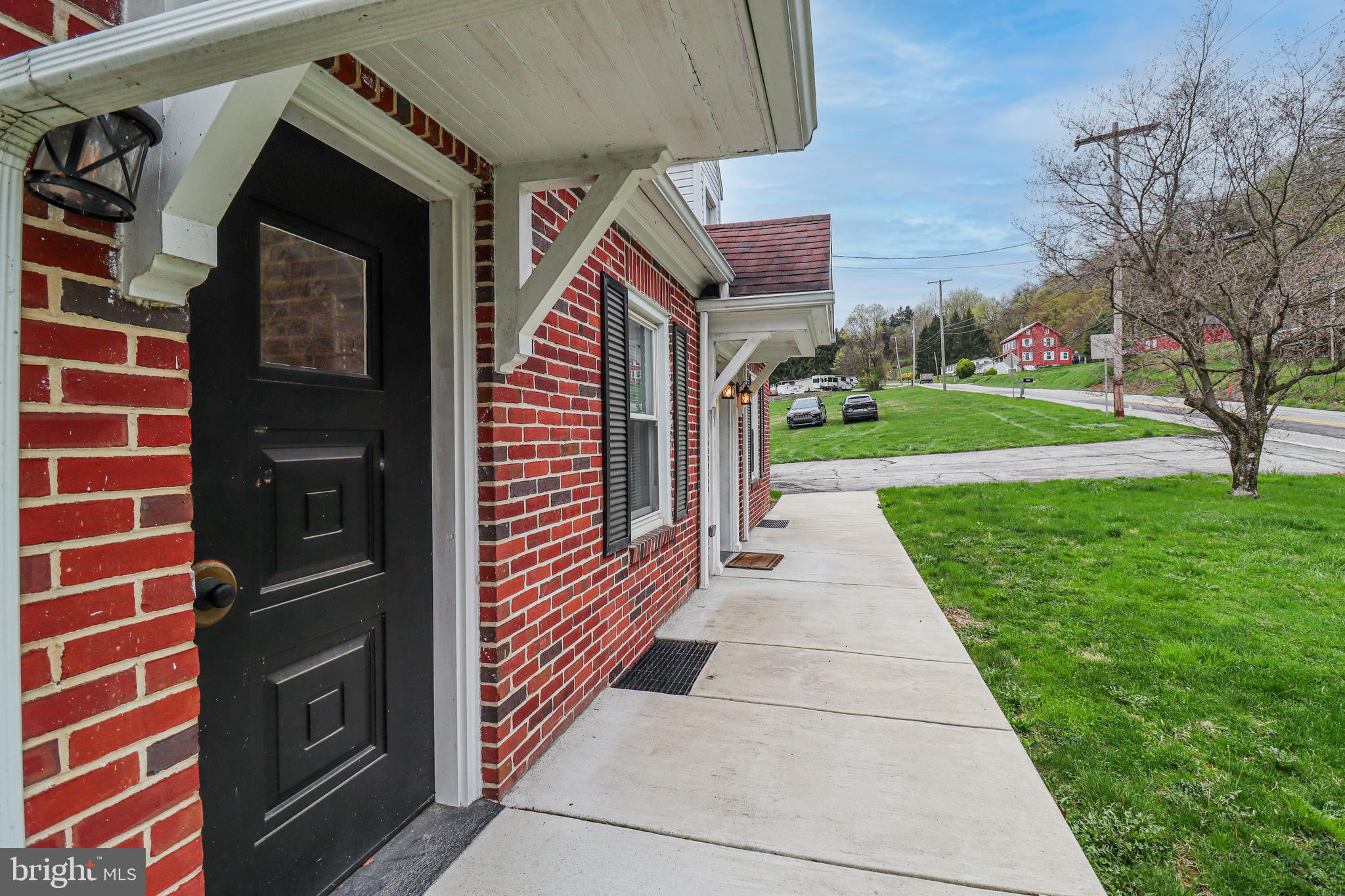3213 Days Mill Road York, PA 17408 - Photo 6 of 50 Gallery Image 6