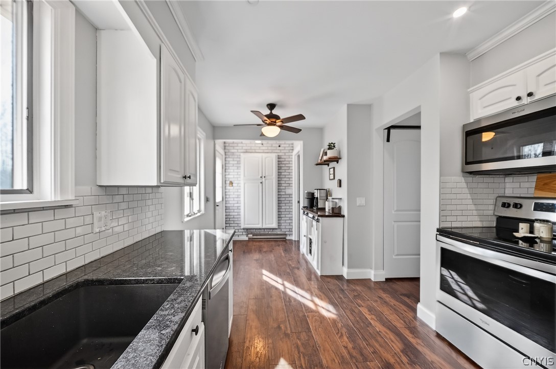 870 County Rte 55 Granby, NY 13069 - Photo 16 of 42