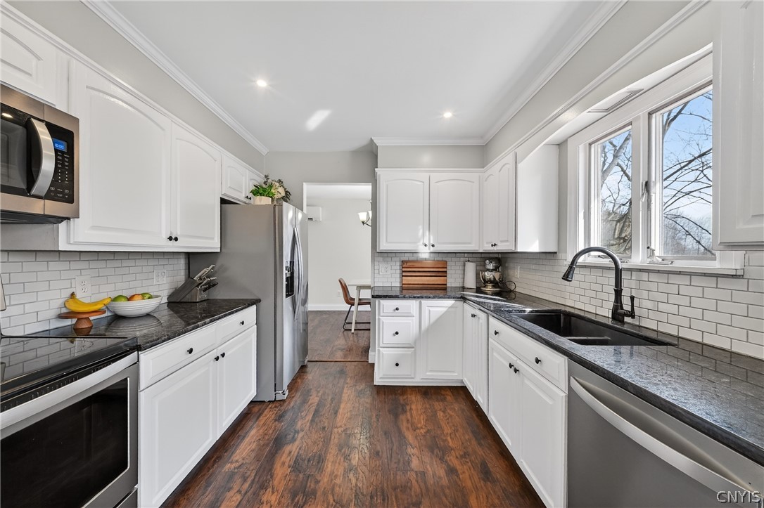 870 County Rte 55 Granby, NY 13069 - Photo 17 of 42