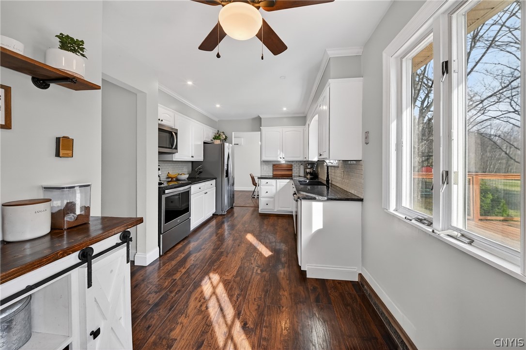 870 County Rte 55 Granby, NY 13069 - Photo 19 of 42