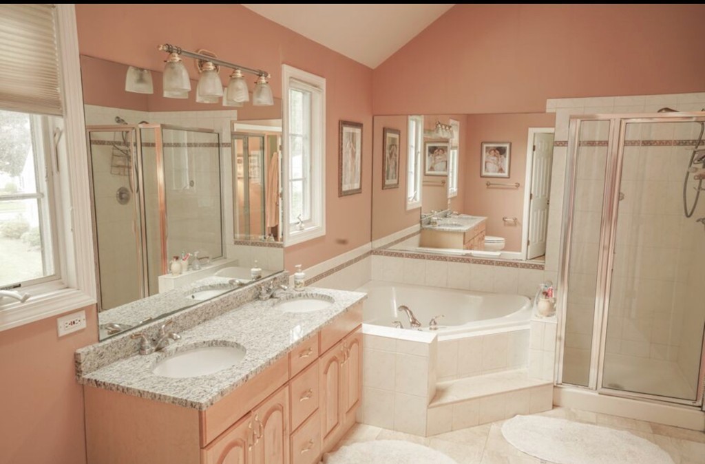 12 Mansfield Road Wellesley, MA 02481 - Photo 8 of 15