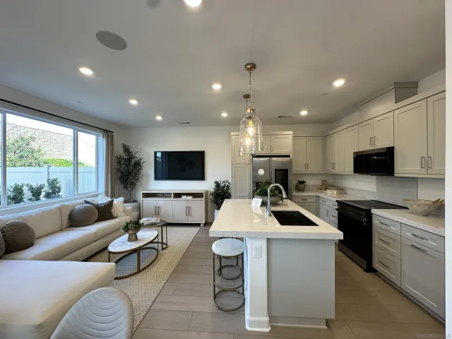 $4,998 | 2186 Tributary Drive, Chula Vista, CA 91913