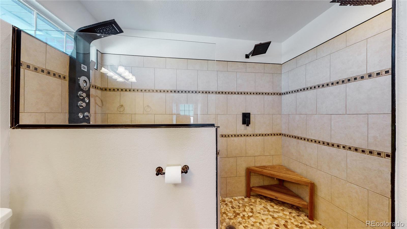 10025 North Schumaker Road Bennett, CO 80102 - Photo 9 of 28 Gallery Image 9