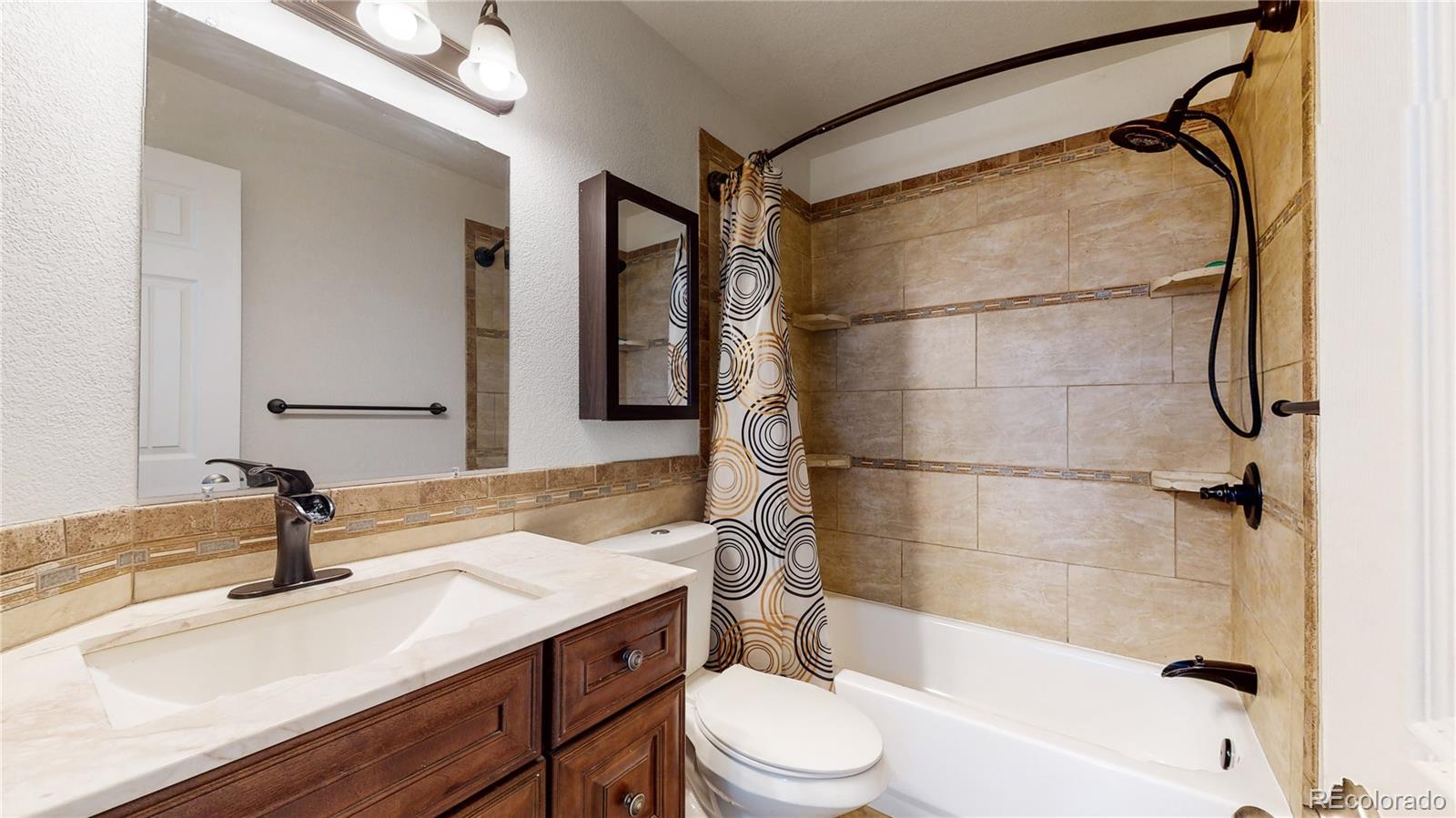 10025 North Schumaker Road Bennett, CO 80102 - Photo 10 of 28 Gallery Image 10