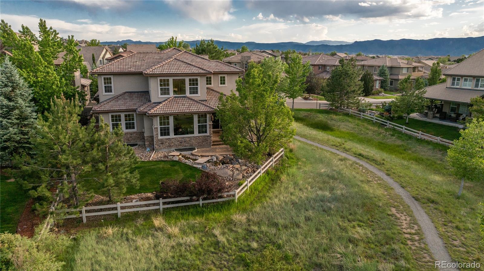 391 Maplehurst Drive Highlands Ranch, CO 80126 - Photo 3 of 50