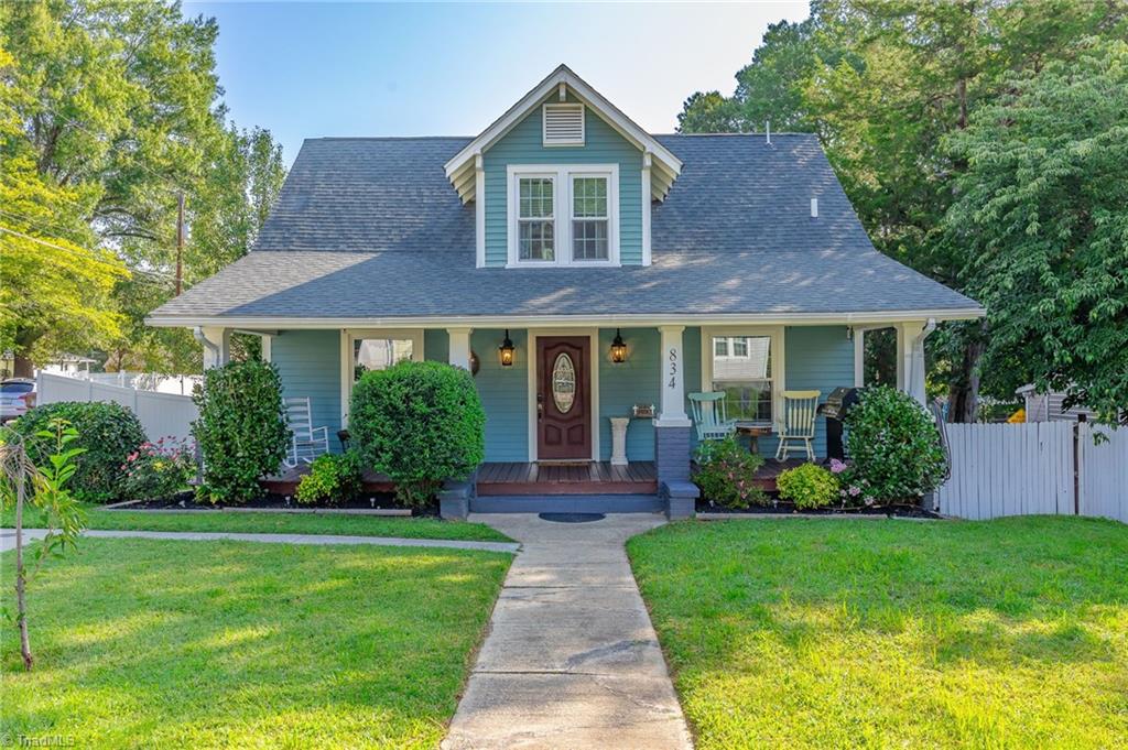 834 Howard Place High Point, NC 27262 - Photo 1 of 39 Gallery Image 1