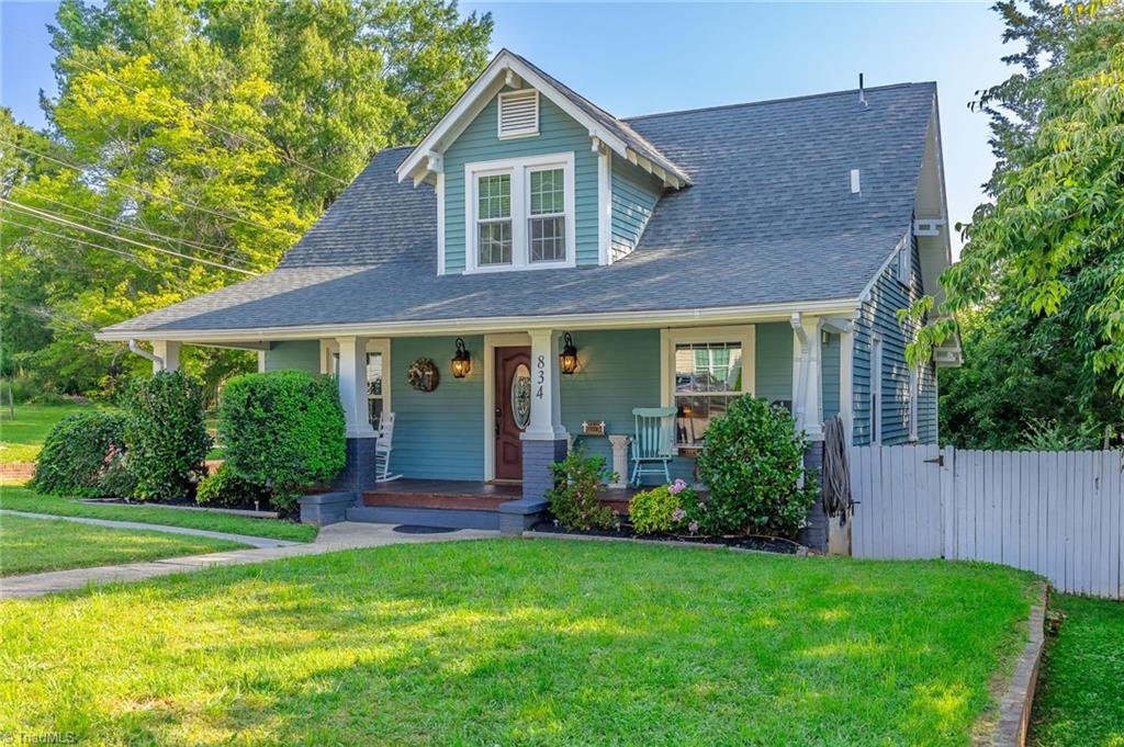 834 Howard Place High Point, NC 27262 - Photo 2 of 39 Gallery Image 2