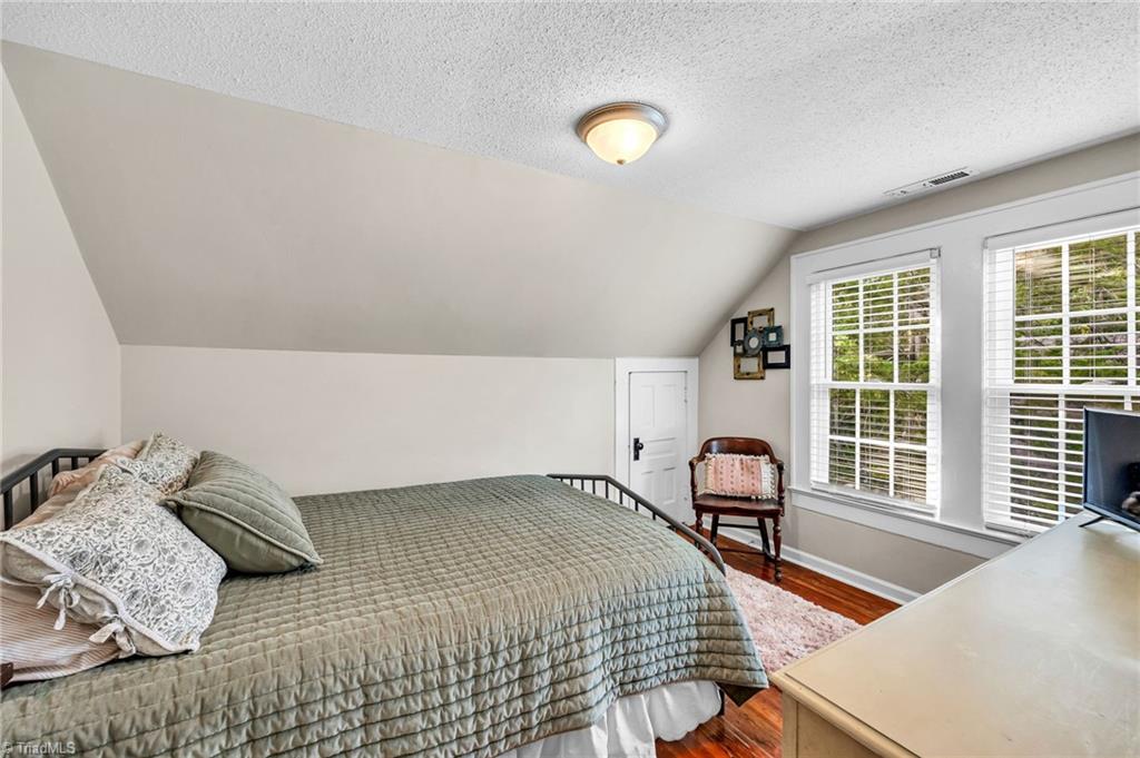 834 Howard Place High Point, NC 27262 - Photo 27 of 39 Gallery Image 27