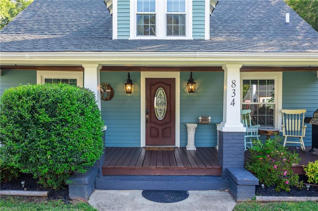 834 Howard Place High Point, NC 27262 - Photo 5 of 39 Gallery Image 5