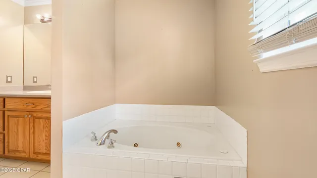 $299,999 | 5218 Indian Bluff Drive, Youngstown, FL 32466