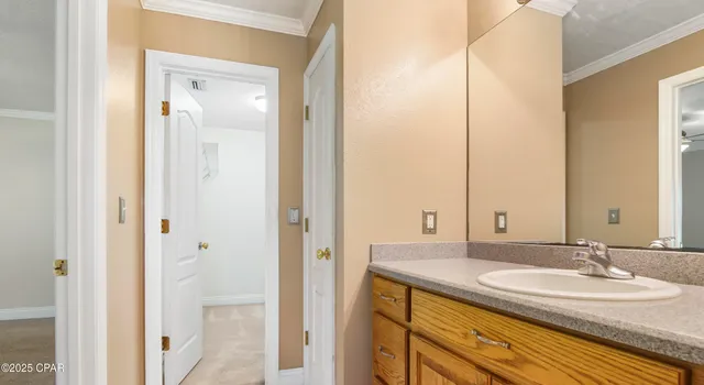 $299,999 | 5218 Indian Bluff Drive, Youngstown, FL 32466