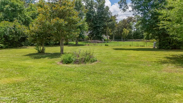 $299,999 | 5218 Indian Bluff Drive, Youngstown, FL 32466