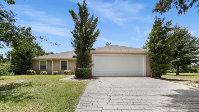 $299,999 | 5218 Indian Bluff Drive, Youngstown, FL 32466