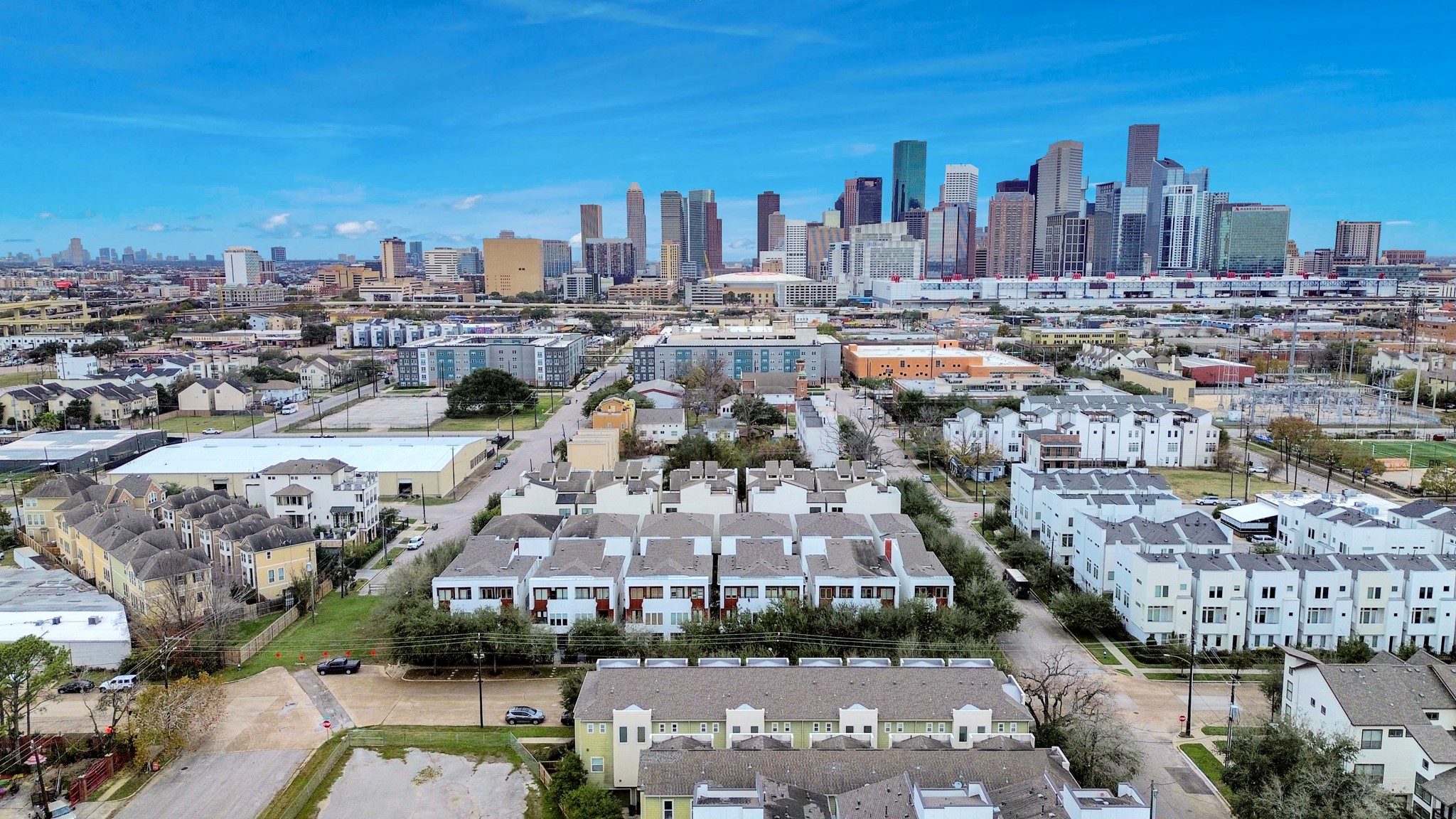 1403 Delano Street, Unit 6 Houston, TX 77003 - Photo 46 of 46 a view of a city