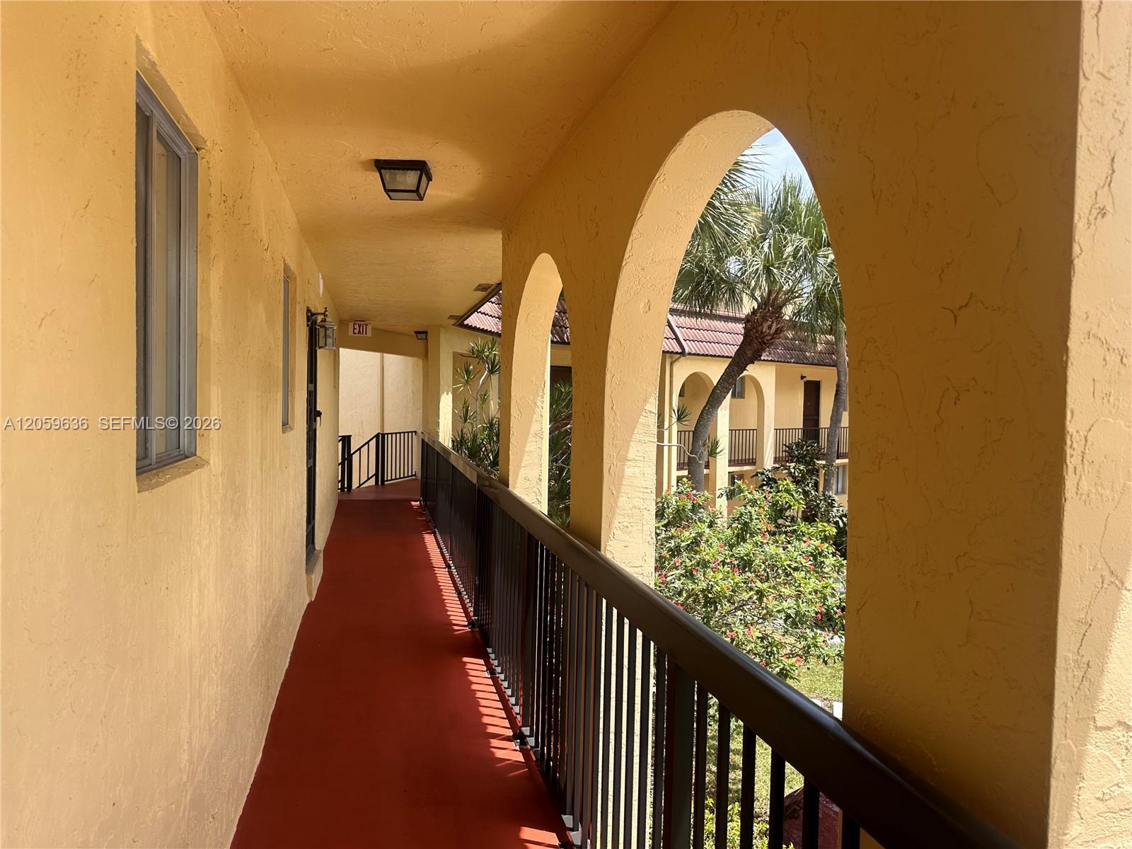818 Southwest 9th St Circle, Unit 203 Boca Raton, FL 33486 - Photo 3 of 24