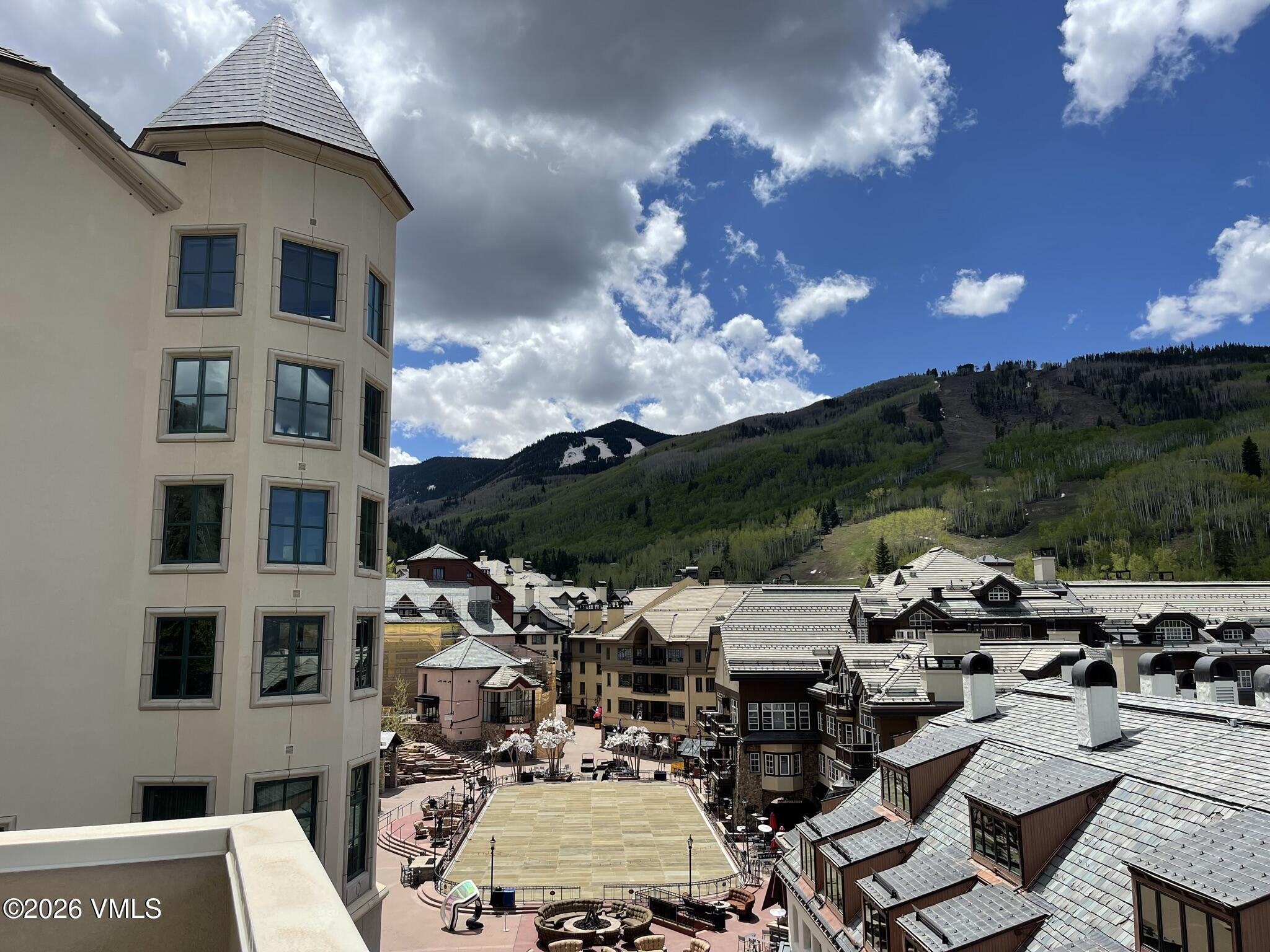210 Offerson Road, Unit R317 WEEK 4 Beaver Creek, CO 81620 - Photo 2 of 29 a picture of houses with outdoor space