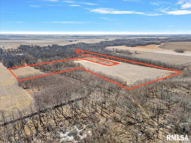 $1,749,343 | 13505 West Long Point Road, Niantic, IL 62551