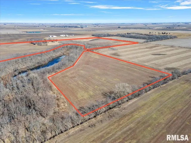 $1,749,343 | 13505 West Long Point Road, Niantic, IL 62551