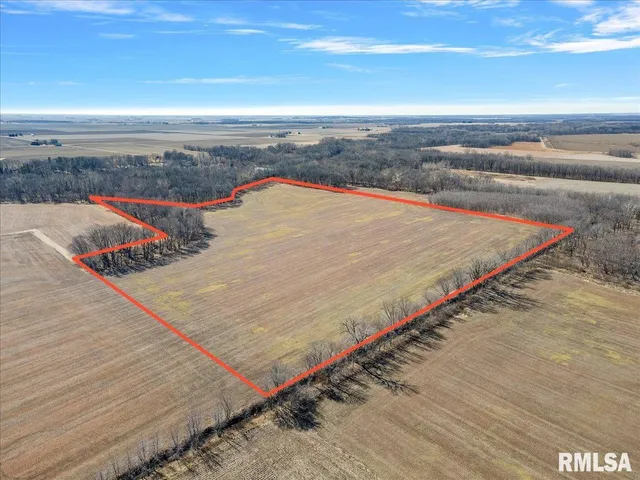 $1,749,343 | 13505 West Long Point Road, Niantic, IL 62551