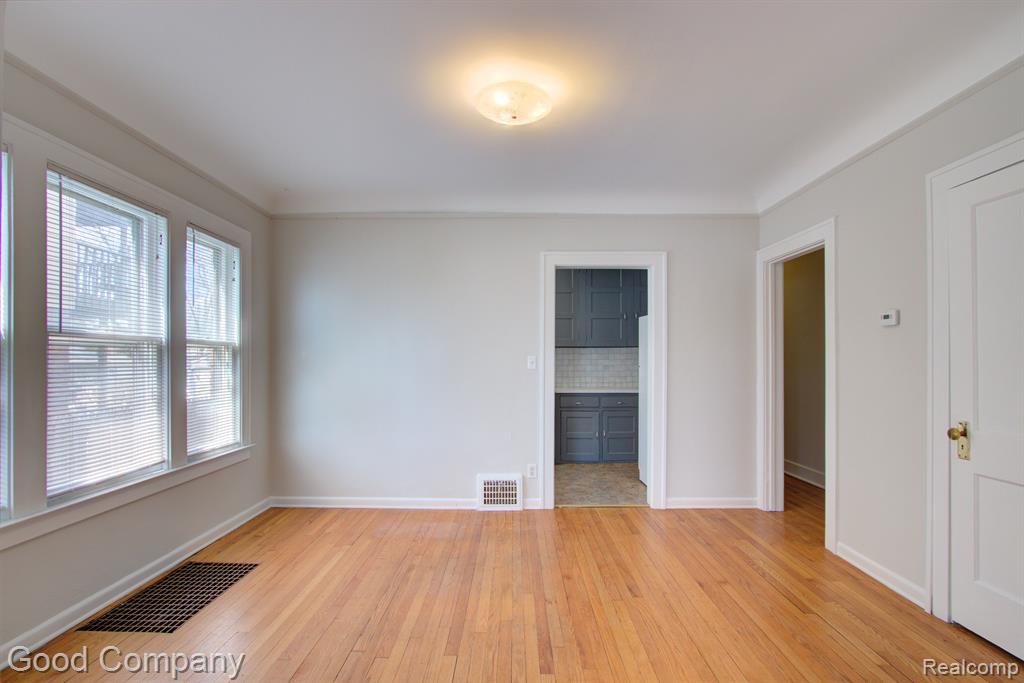 492 Withington Street, Unit 1 Ferndale, MI 48220 - Photo 7 of 34