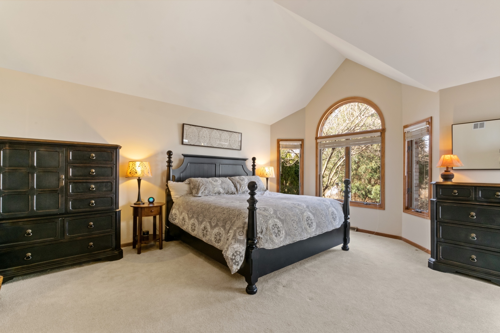 13610 South Kickapoo Trail Homer Glen, IL 60491 - Photo 13 of 37 a bedroom with a bed and a dresser