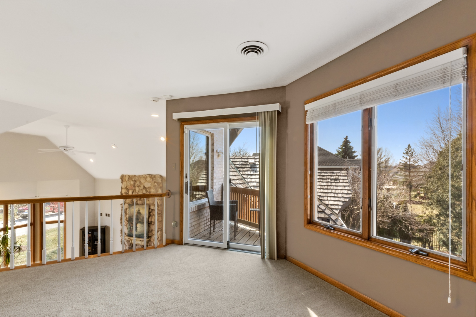13610 South Kickapoo Trail Homer Glen, IL 60491 - Photo 20 of 37 a view of an entryway with a livingroom