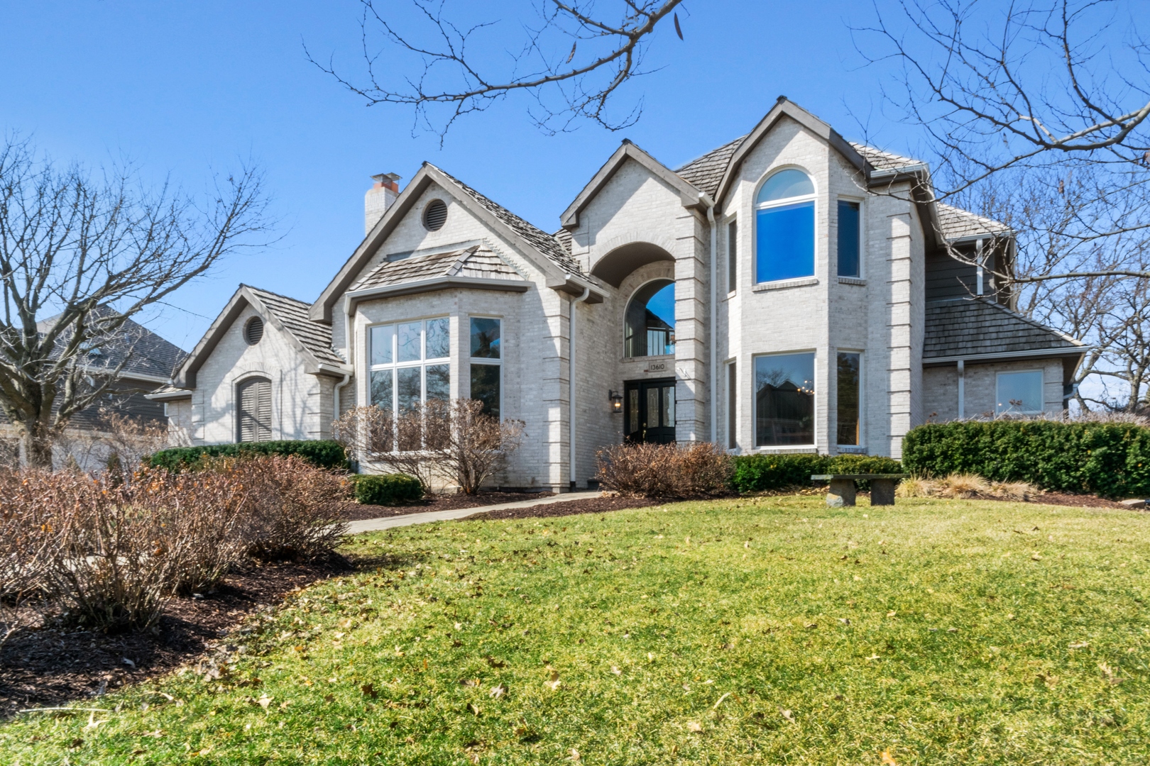 13610 South Kickapoo Trail Homer Glen, IL 60491 - Photo 37 of 37 a front view of a house with a yard