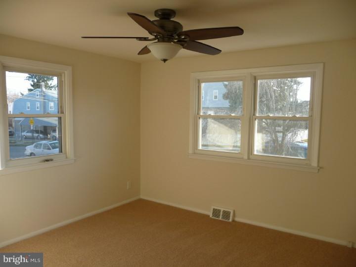 5 Hetzel Road Ridley Park, PA 19078 - Photo 11 of 23 Bedroom 2