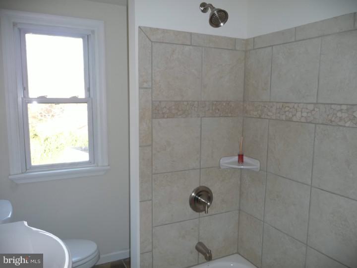 5 Hetzel Road Ridley Park, PA 19078 - Photo 18 of 23 Bathroom