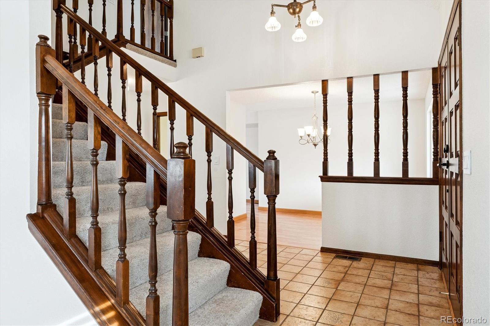 533 Old Stone Drive Highlands Ranch, CO 80126 - Photo 3 of 28