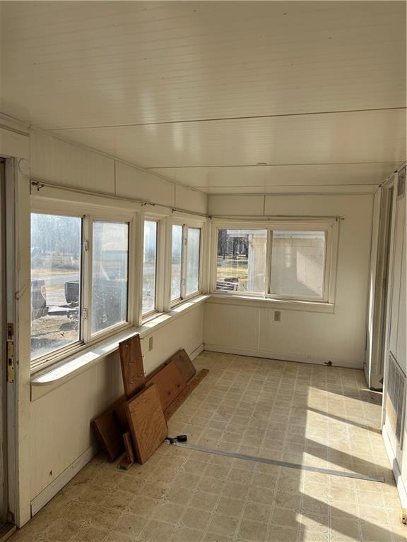 402 Mc Rae Street Gas, KS 66749 - Photo 17 of 45