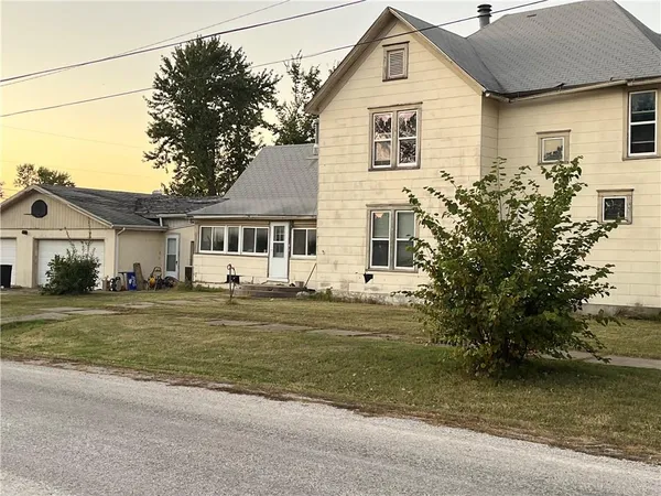 $69,500 | 402 Mc Rae Street, Gas, KS 66749