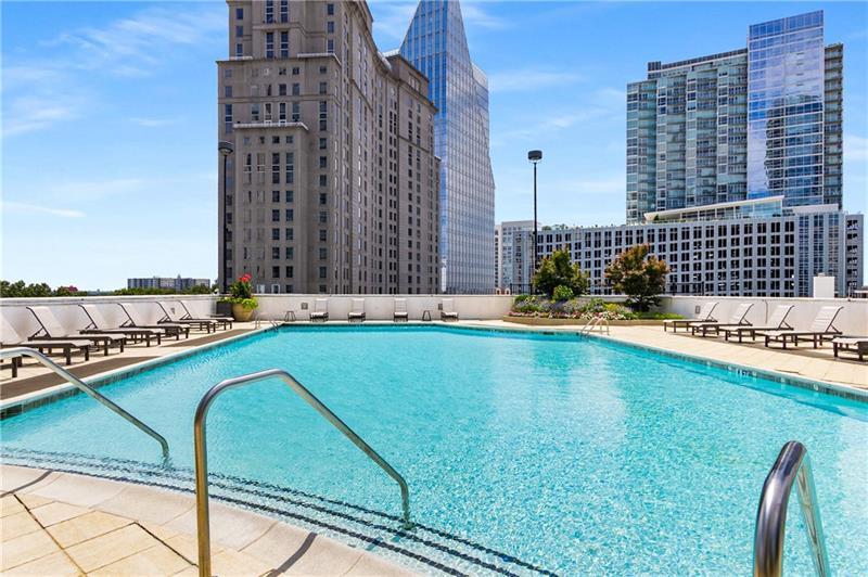 3324 Peachtree Road Northeast, Unit 1419 Atlanta, GA 30326 - Photo 35 of 43 a view of a balcony with a outdoor space