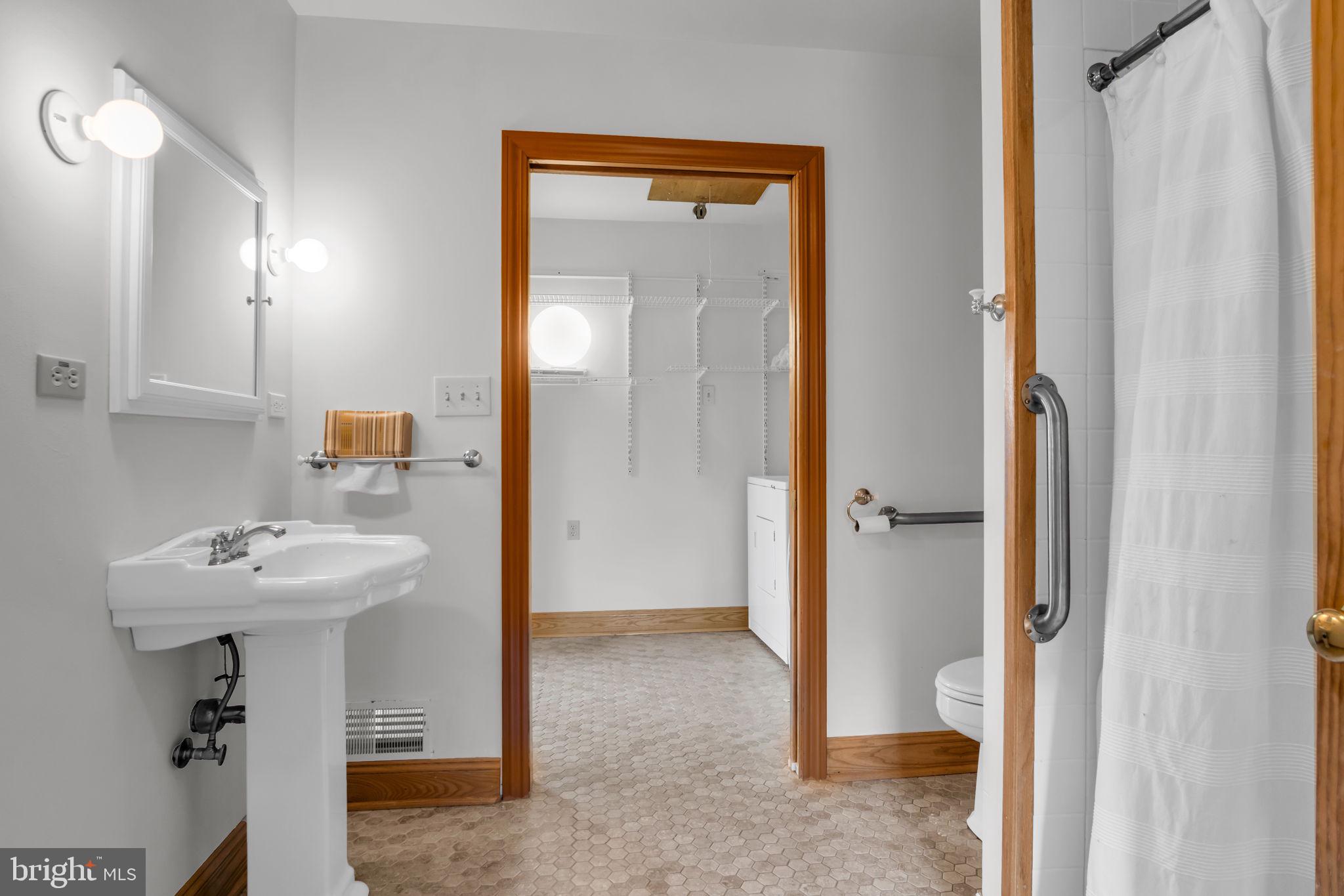 525 Andersontown Road Dover, PA 17315 - Photo 16 of 56 Primary Bathroom