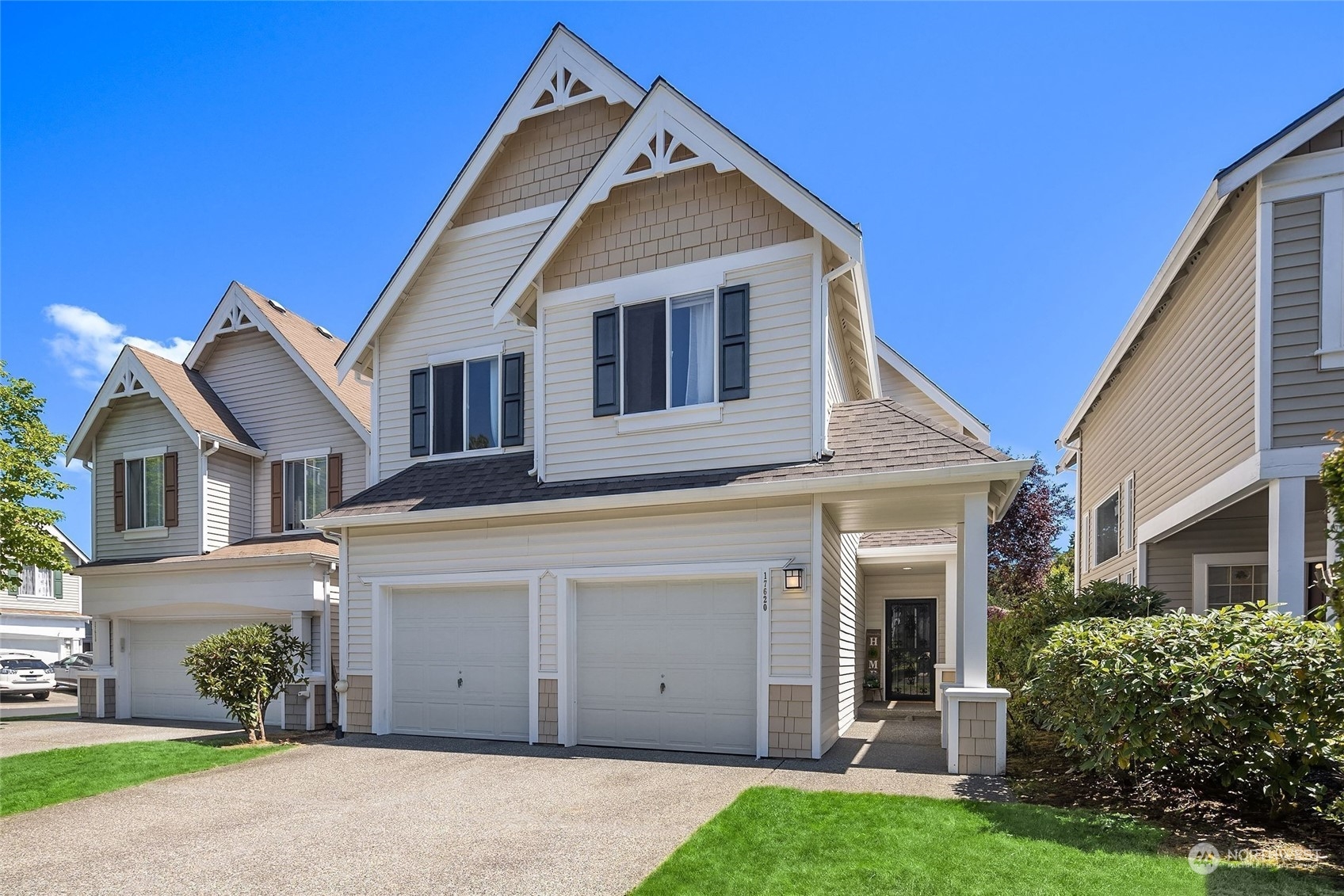 17620 133rd Place Southeast Renton, WA 98058 - Photo 1 of 1 front view of a house with a yard