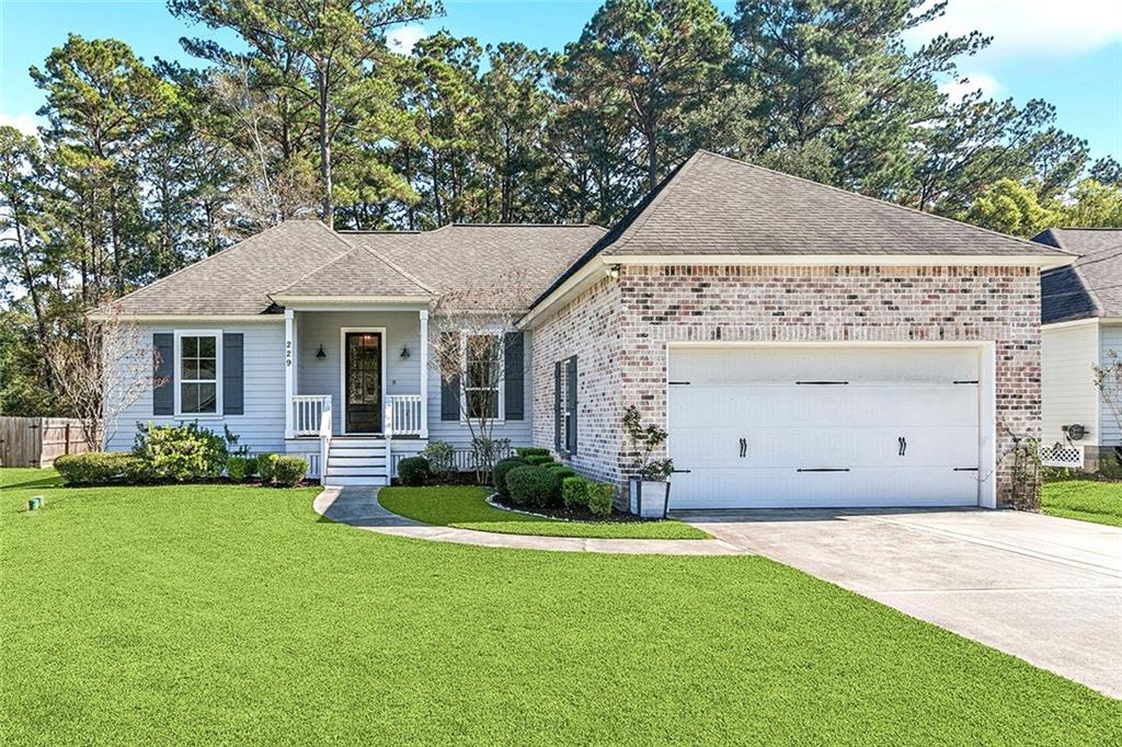 229 Swallow Street Covington, LA 70433 - Photo 1 of 21