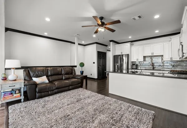 $424,000 | 4514 Boulevard Street, Bacliff, TX 77518