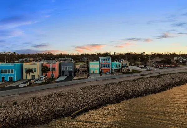 $424,000 | 4514 Boulevard Street, Bacliff, TX 77518