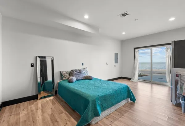 $424,000 | 4514 Boulevard Street, Bacliff, TX 77518