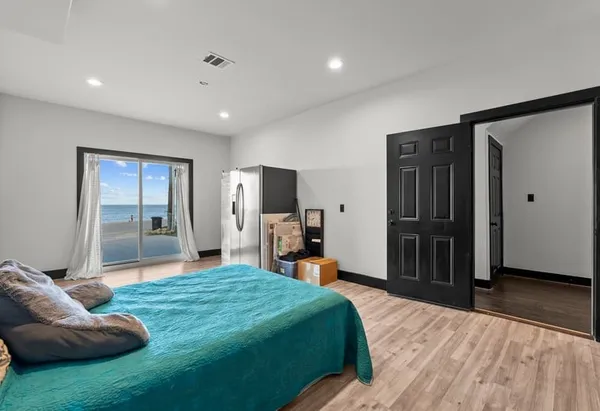 $424,000 | 4514 Boulevard Street, Bacliff, TX 77518