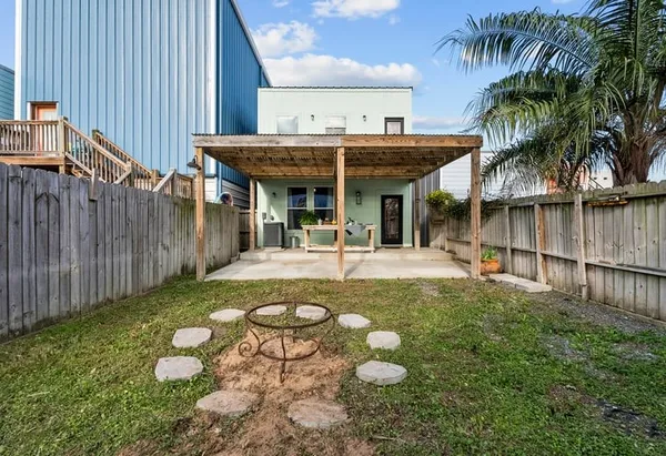 $424,000 | 4514 Boulevard Street, Bacliff, TX 77518