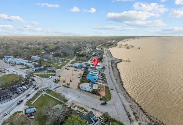 $424,000 | 4514 Boulevard Street, Bacliff, TX 77518