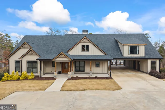 $3,500,000 | 300 Black Pt Drive, Hartwell, GA 30643