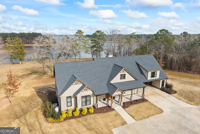 $3,500,000 | 300 Black Pt Drive, Hartwell, GA 30643