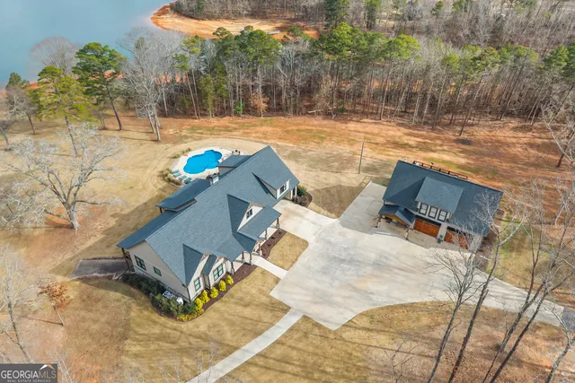 $3,500,000 | 300 Black Pt Drive, Hartwell, GA 30643