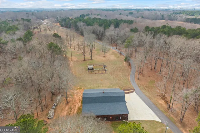 $3,500,000 | 300 Black Pt Drive, Hartwell, GA 30643